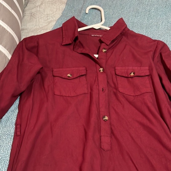 Red long sleeve dress - Picture 2 of 2